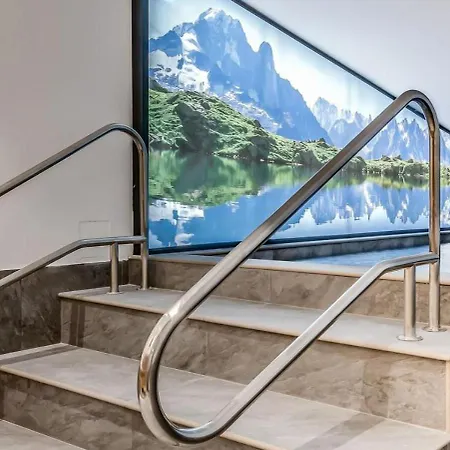 Le Grand Bouquetin - 3 Pieces Pour 6 Personnes Mae-0034